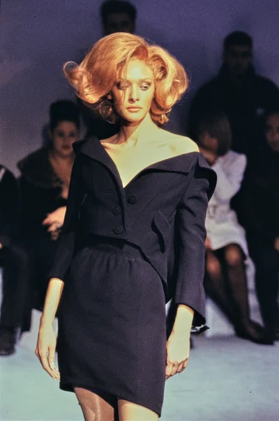 Look 30